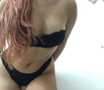 Foto pública de PiccolaLolita2000