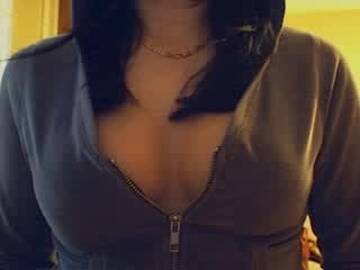 Foto pública de Brun3tteSexY18